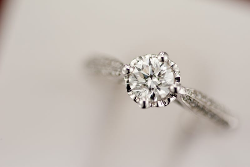 diamond ring