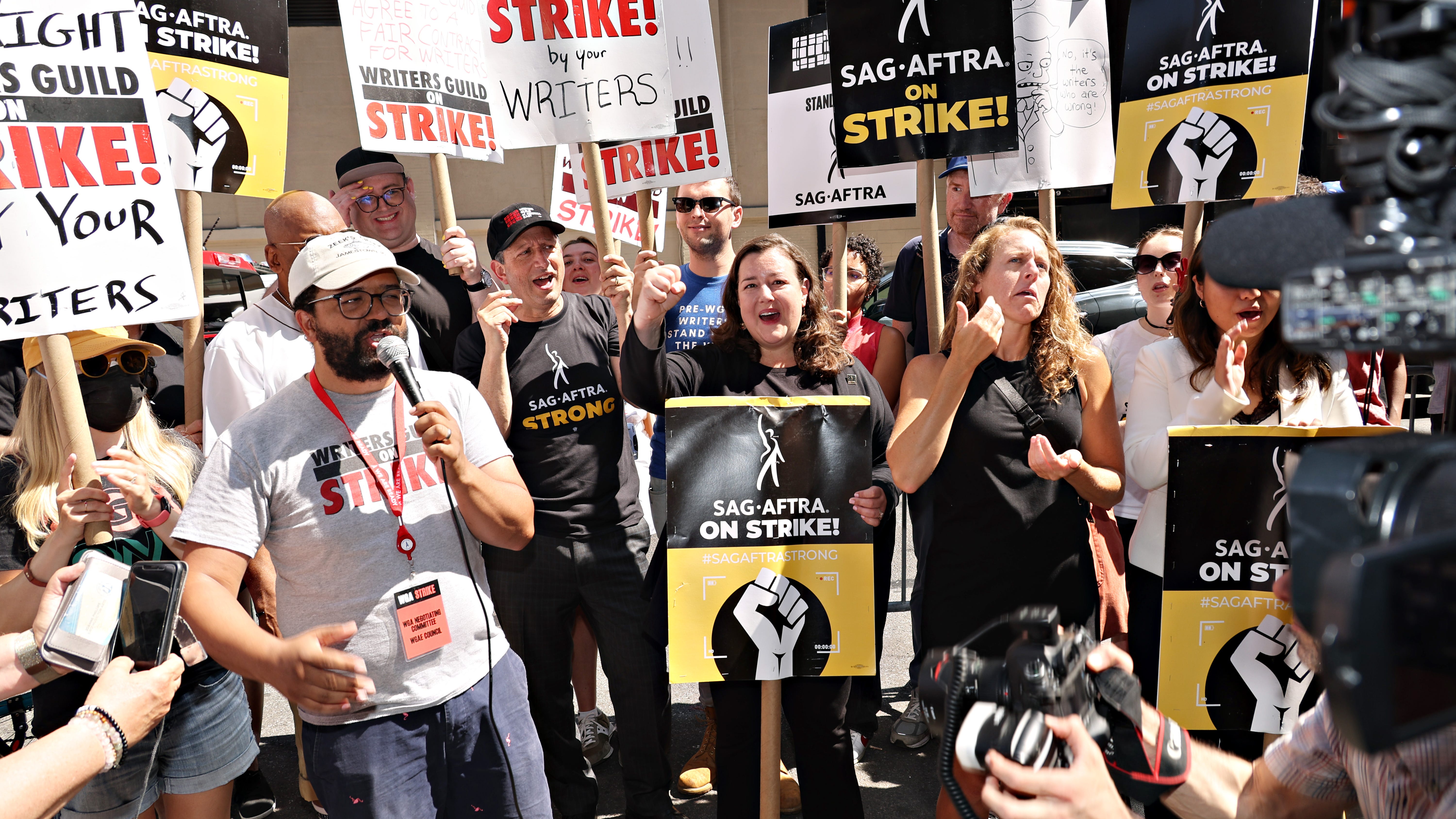 SAG-AFTRA, WGA rally for ‘National Day of Solidarity’