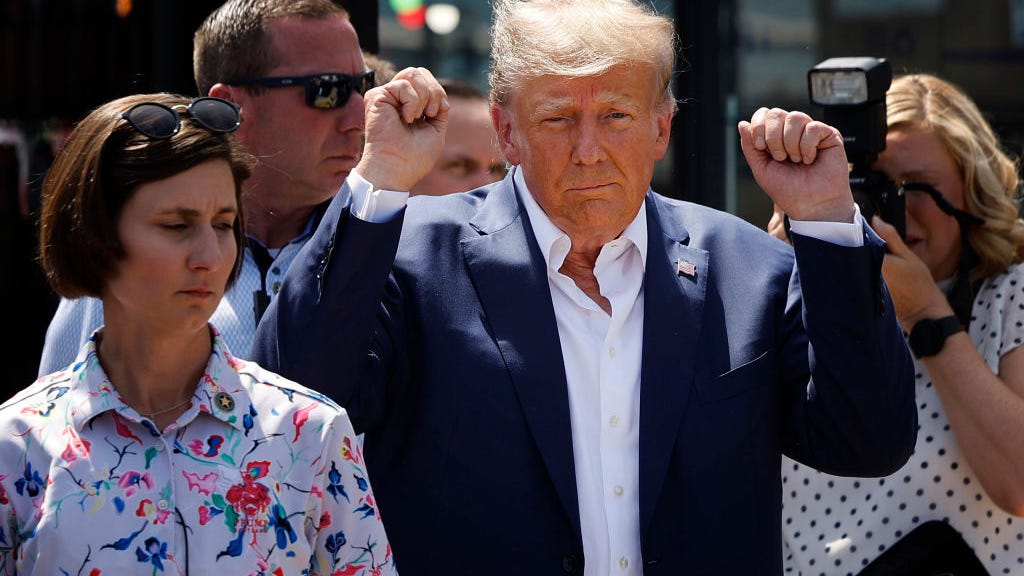 ​​More than a dozen people could be charged in Georgia this week, including Trump as grand jury hears case