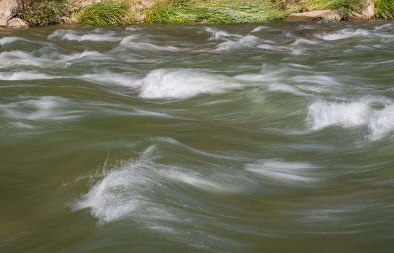 A Western Wisconsin family is mourning the drowning death of a grandfather who died trying to save his grandchild from drowning.