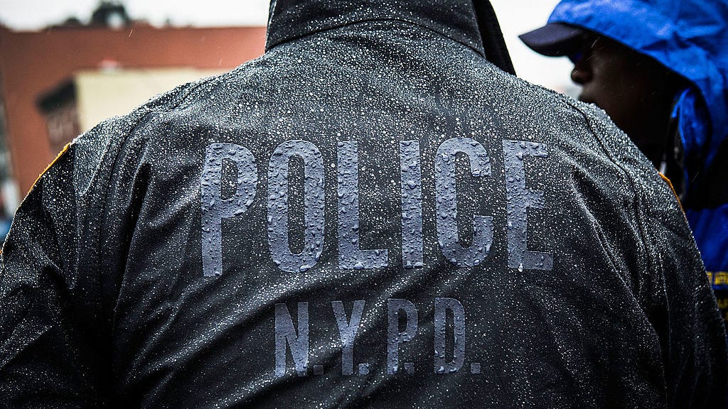 NYPD investigating officer accused of posing as landlord in rent scam