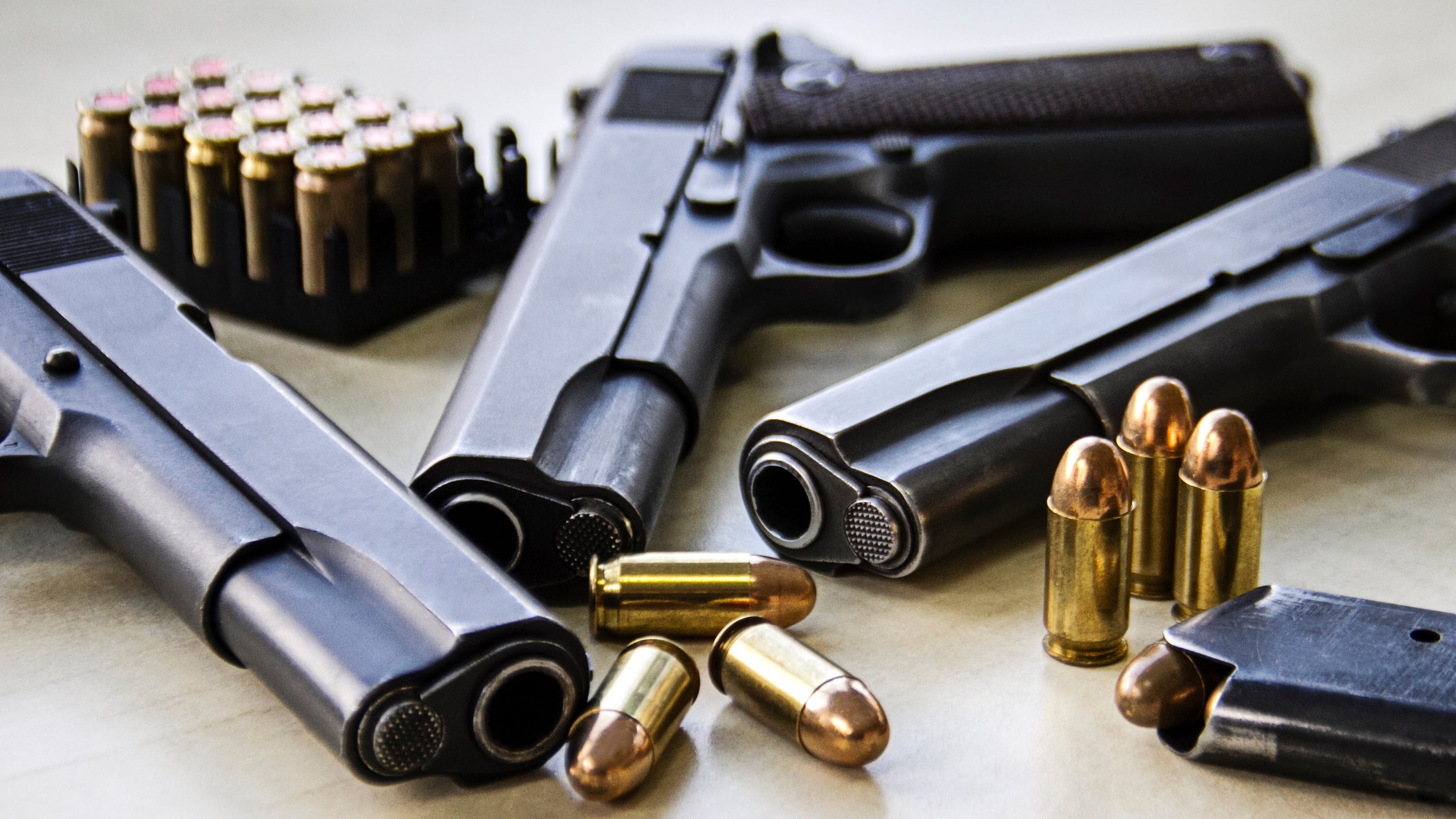 Illinois House, Senate approve new gun legislation updating the state's FOID law