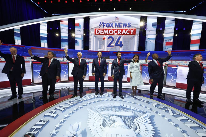 Republican GOP presidential contenders meet to debate in Milwaukee