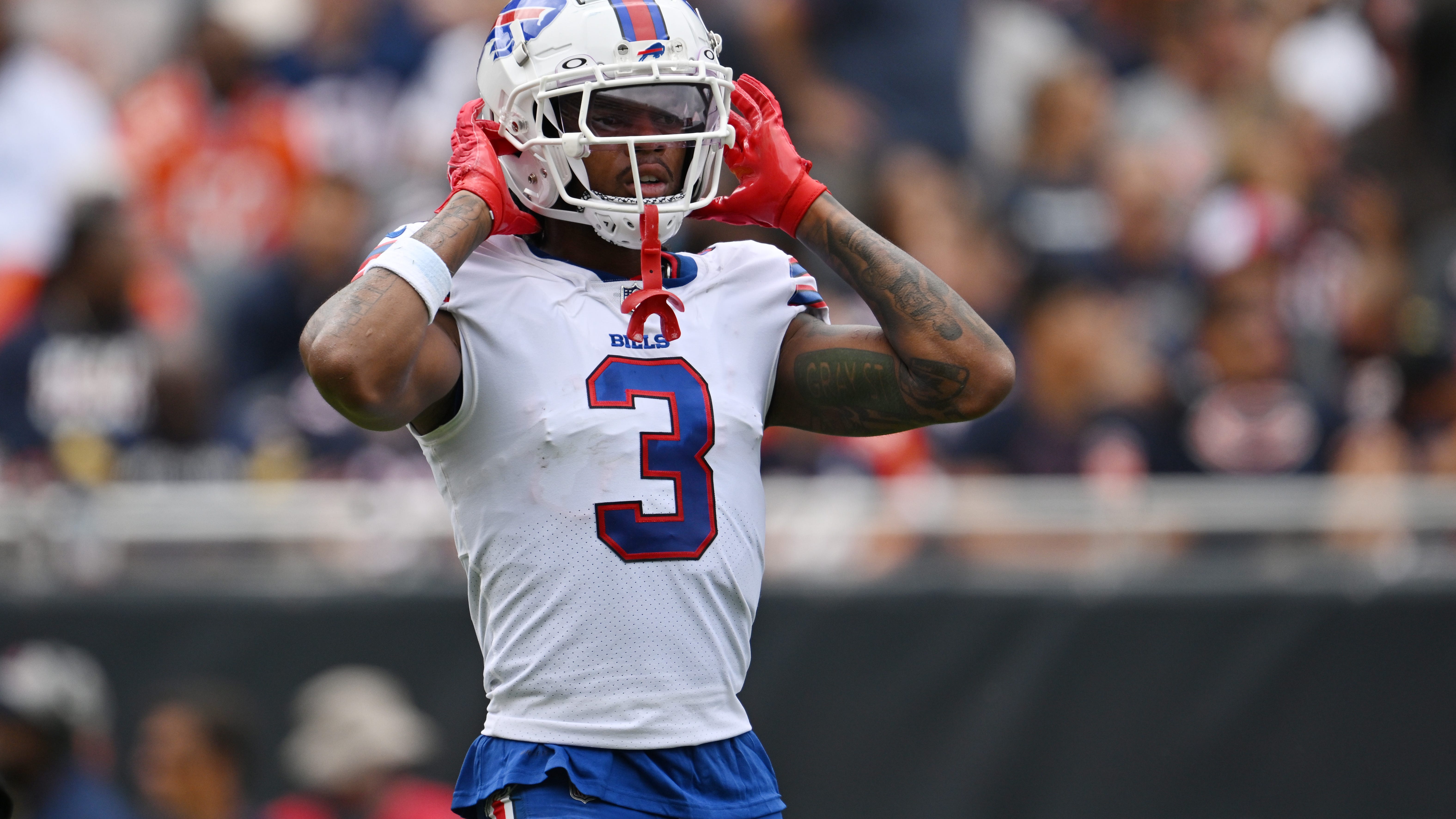 Damar Hamlin makes his return to football against Dolphins