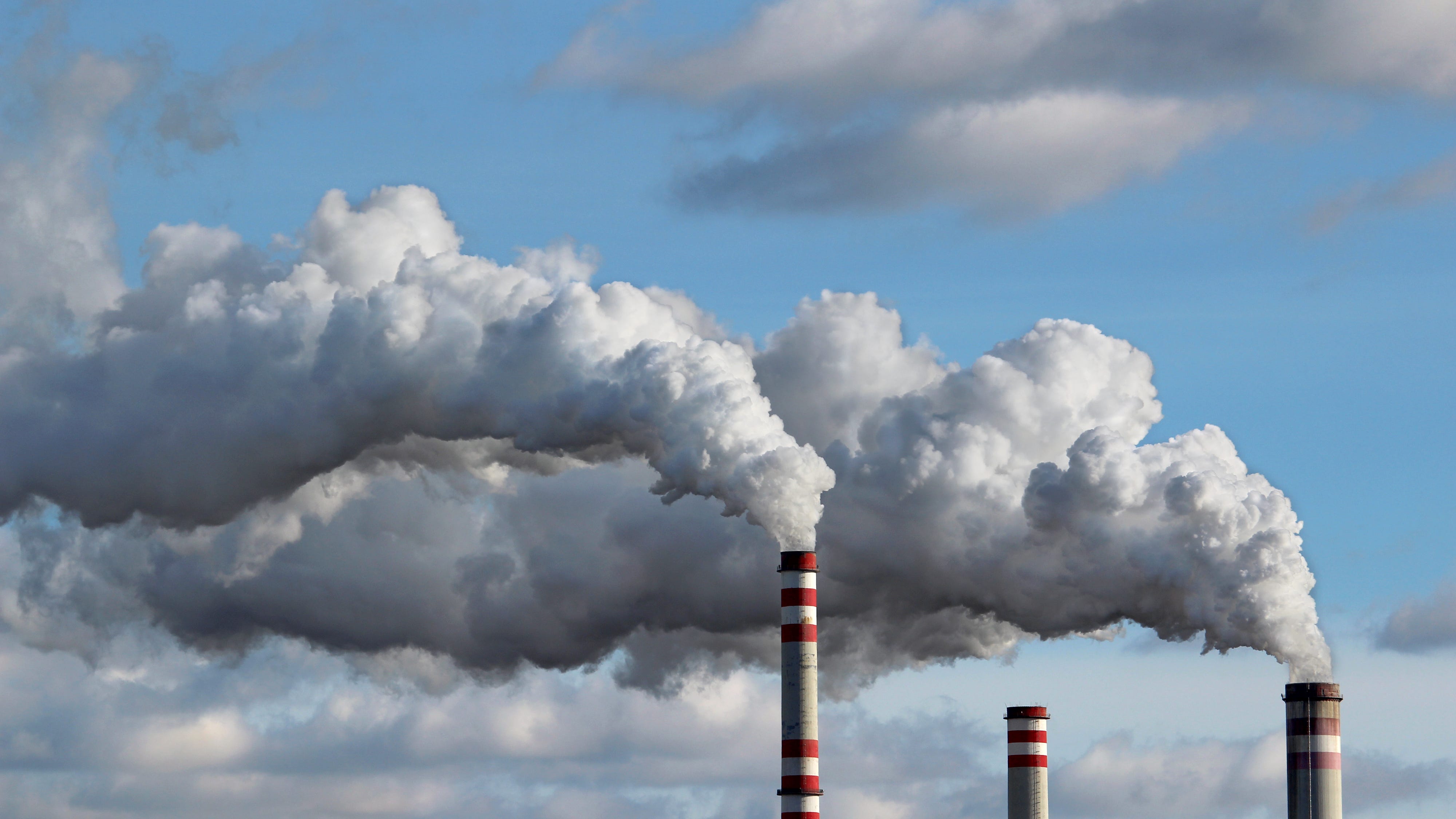 Lightfoot's plan to tighten regulations on industrial pollution moves forward