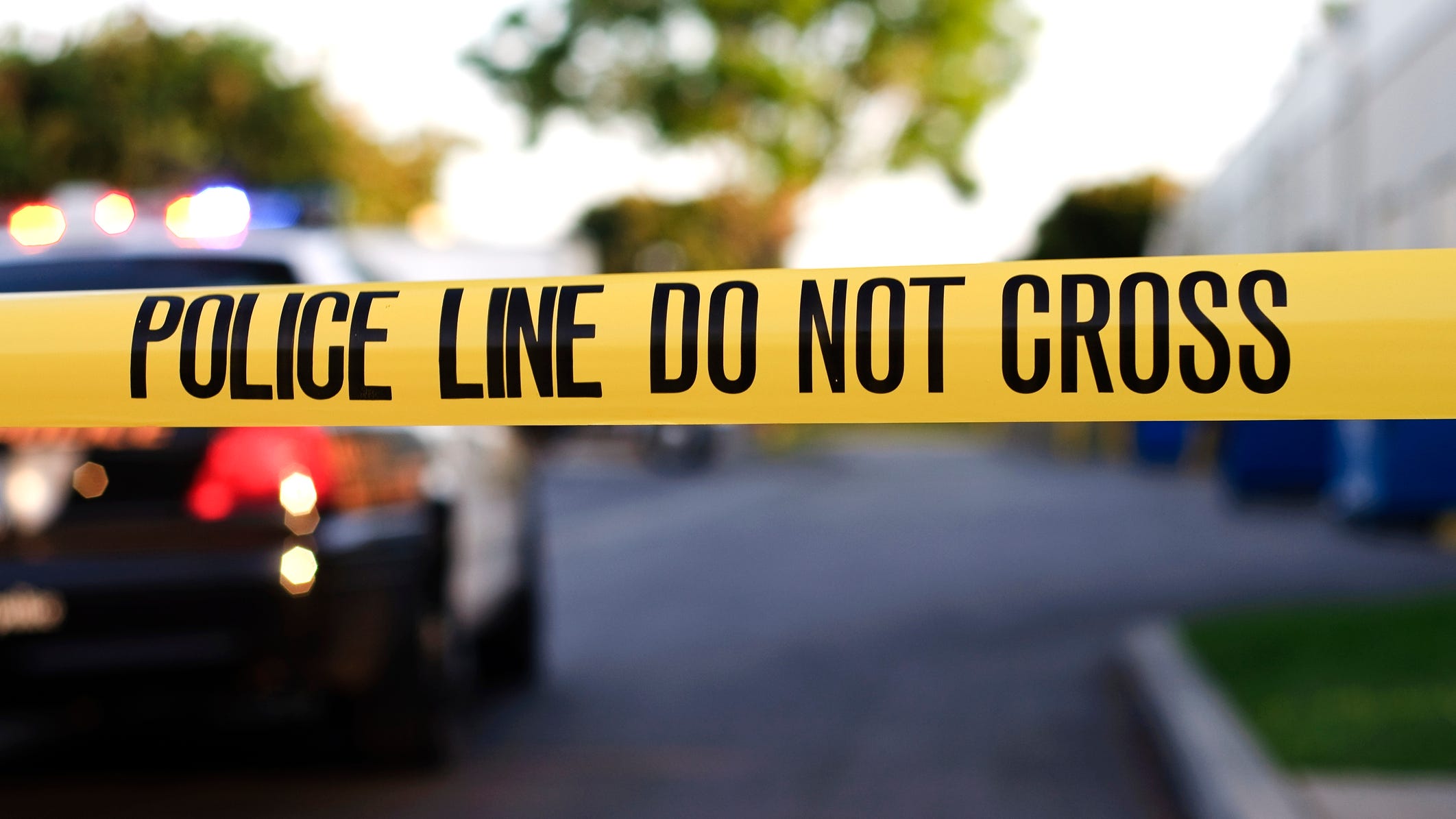 11-year-old shot by gunman who bursts into St. Louis apartment, opens fire