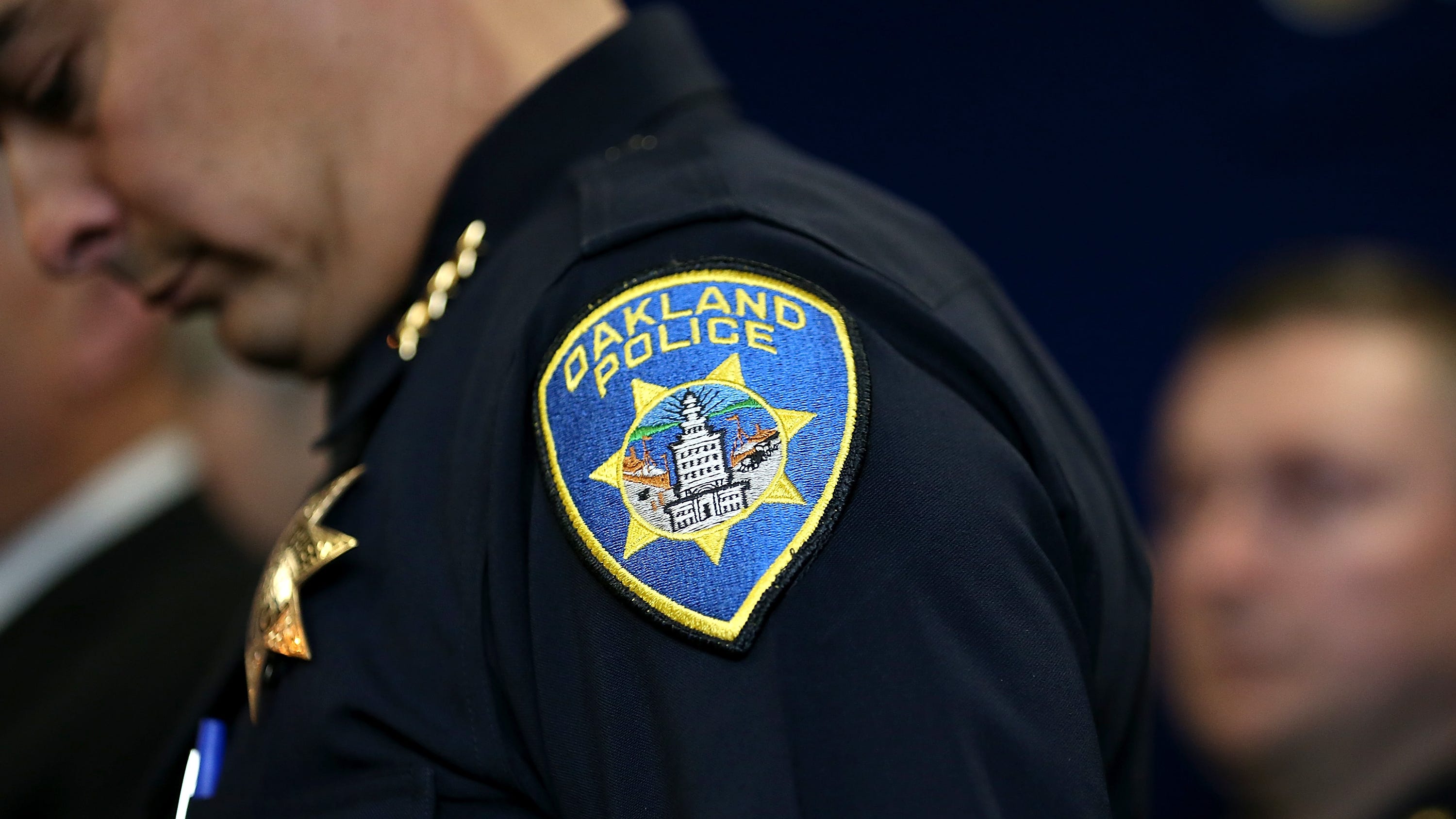 VIDEO: Purse snatcher drags victim behind getaway car in Oakland Chinatown