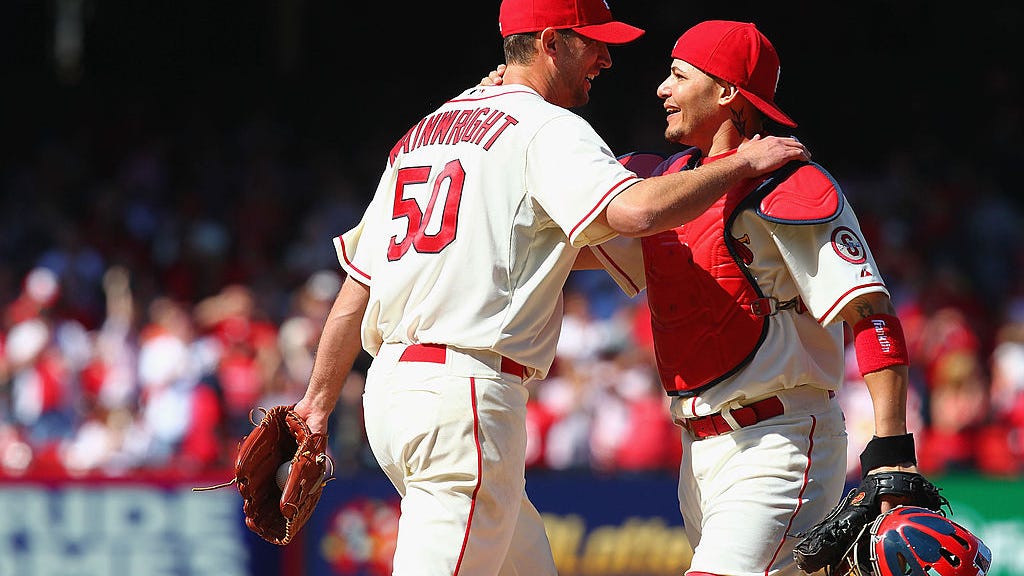 MLB insider believes Molina, Wainwright will both be back with Cardinals in 2021