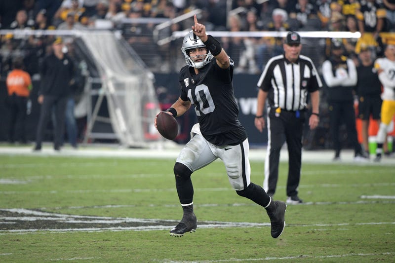 Raiders starting QB Jimmy Garoppolo will return to the lineup Monday night against the Packers after being sidelined in concussion protocol.