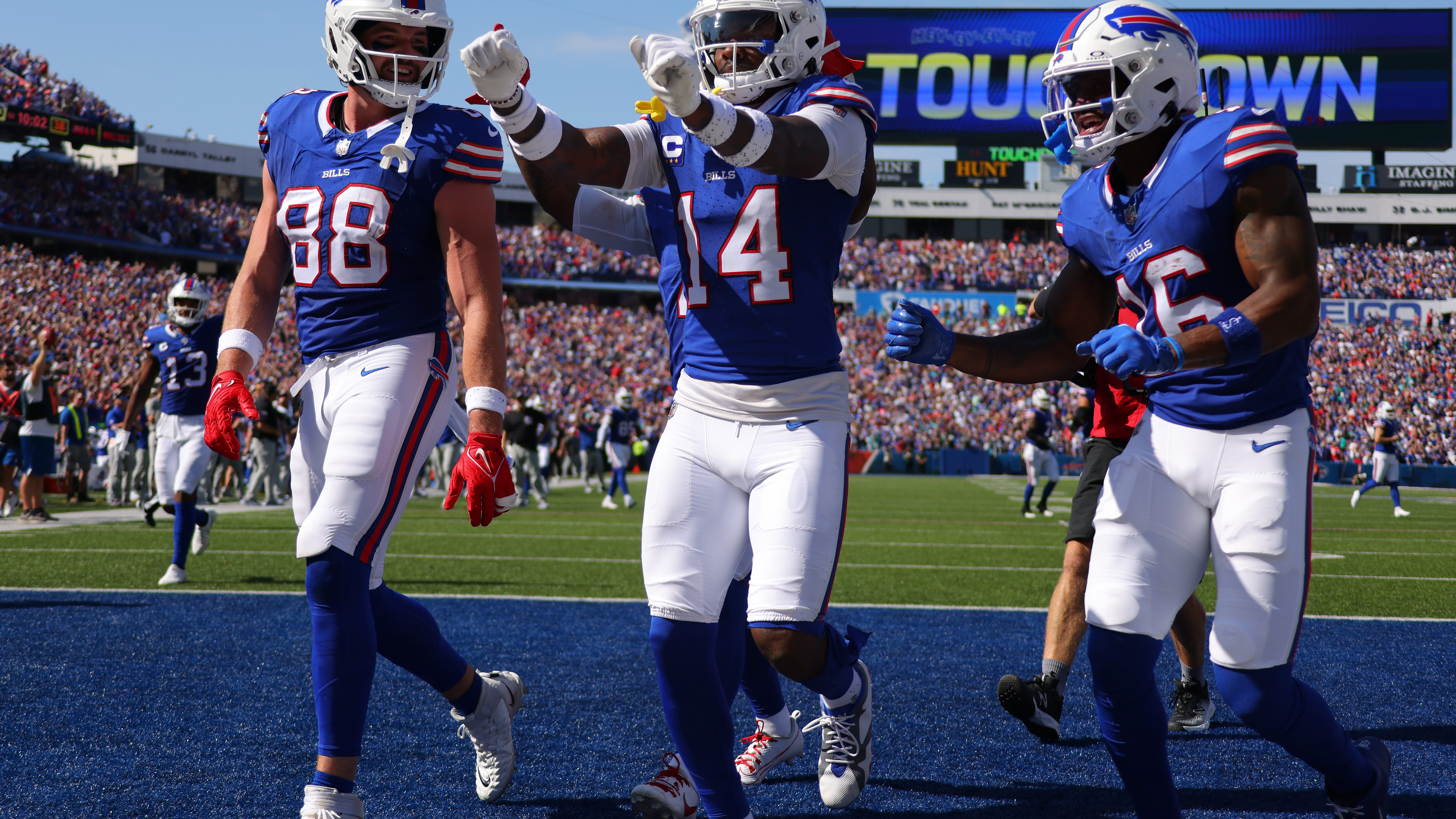 Capaccio: Arrow Up/Arrow Down: Dolphins at Bills