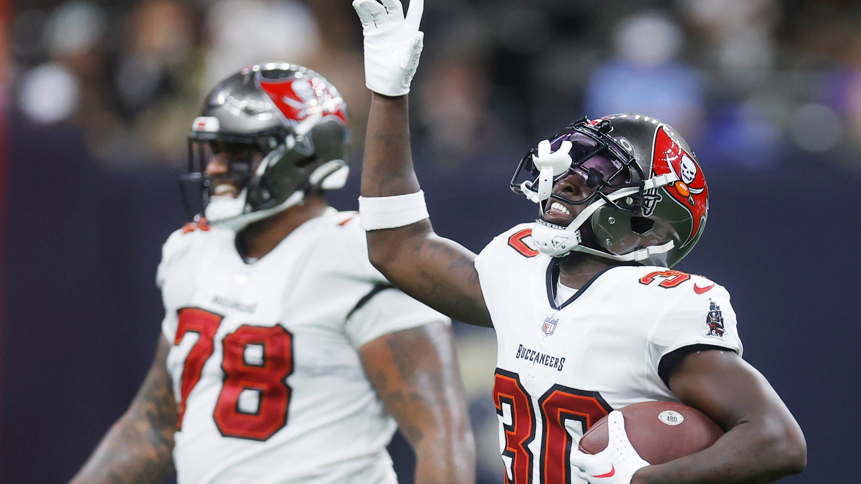 Bills sign safety Dee Delaney, release wide receiver Quintez Cephus