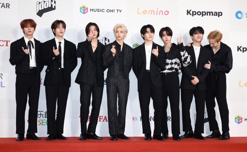 Stray Kids