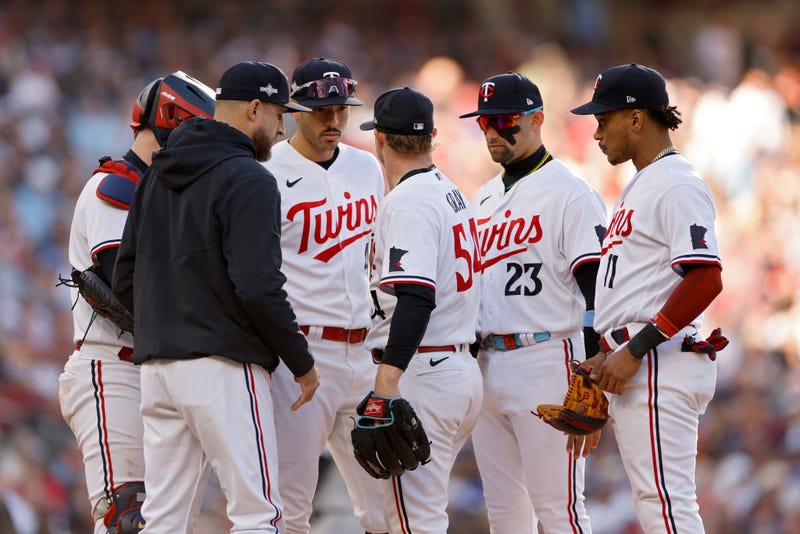 Twins fall to Astros