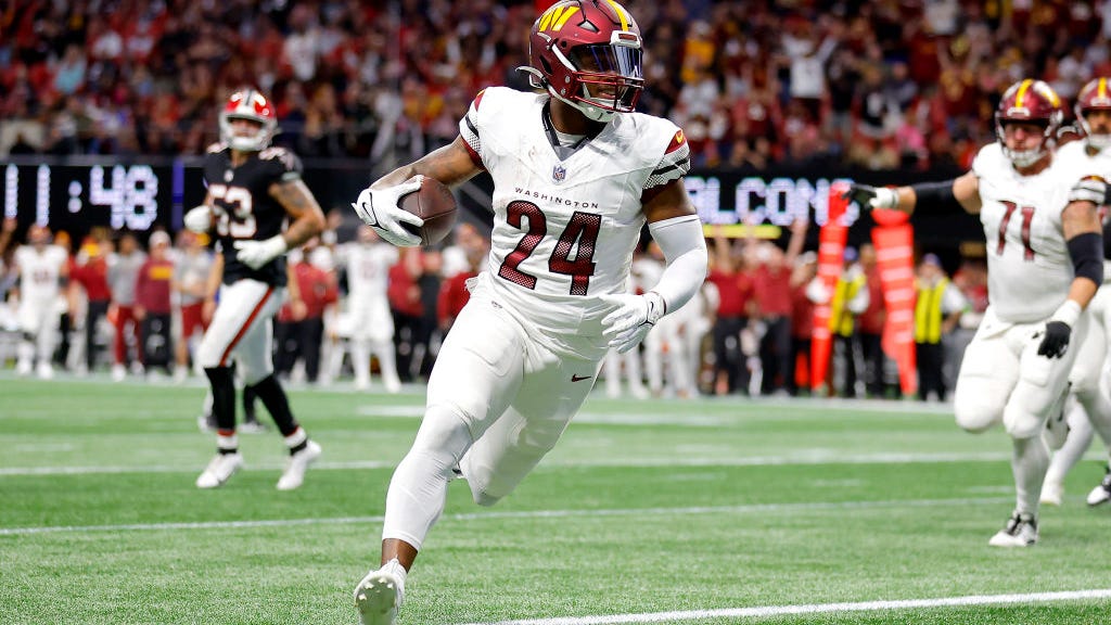 Patriots reportedly signing running back Antonio Gibson