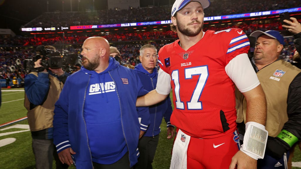 Bills come out on top 14-9 in struggle with Daboll's Giants