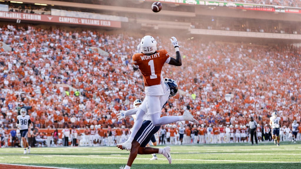 Patriots reportedly met with Texas WR Xavier Worthy prior to Pro Day