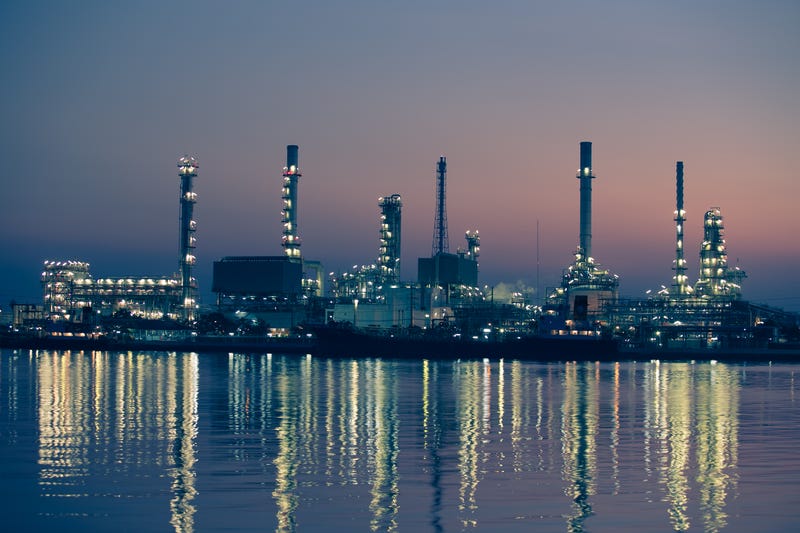 At least four hurt in Baytown Exxon-Mobil plant explosion