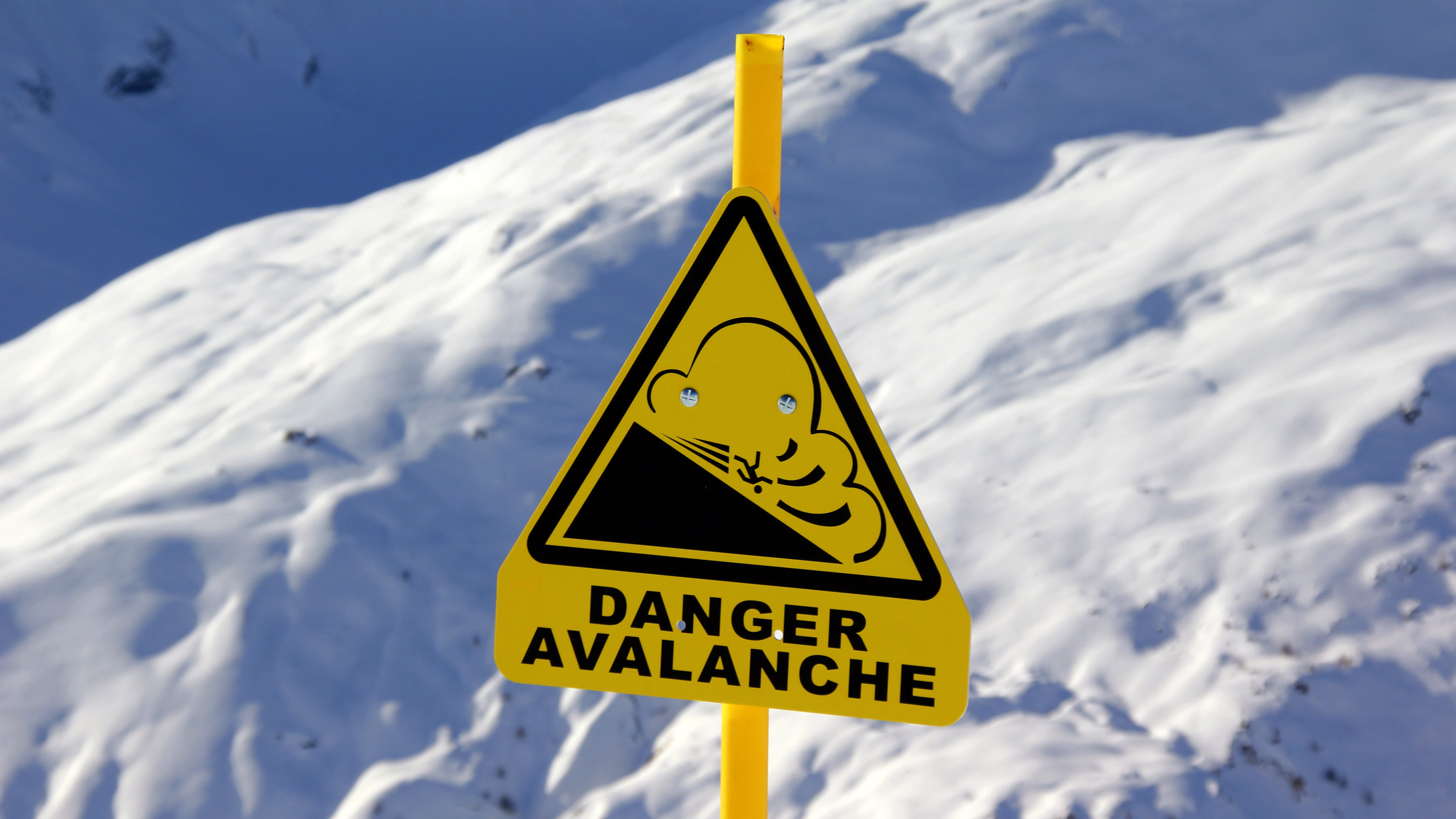 How the COVID-19 pandemic is leading to a record year in US avalanche deaths