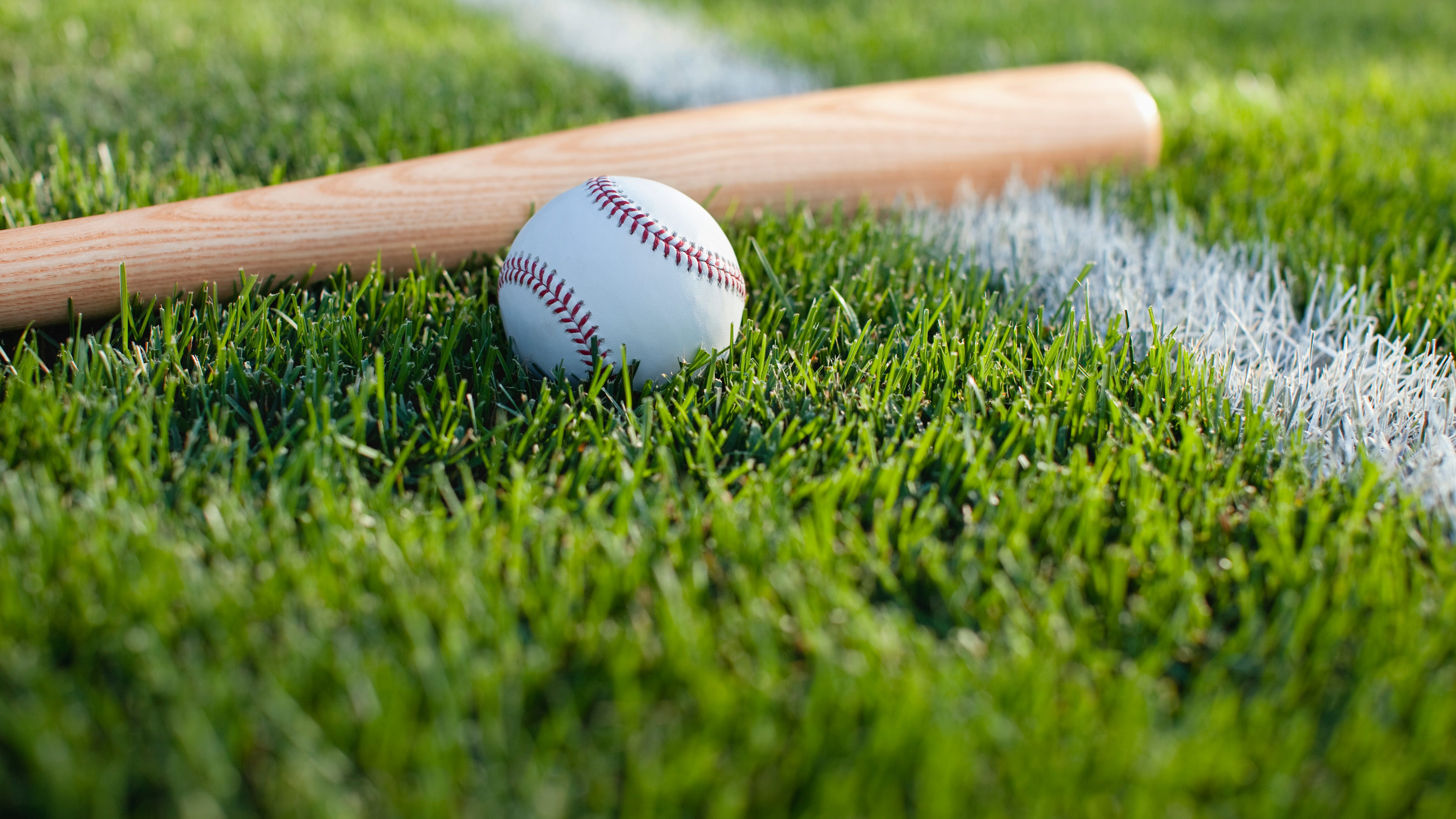 Pitcher who tackled opponent who had homered off him kicked off team