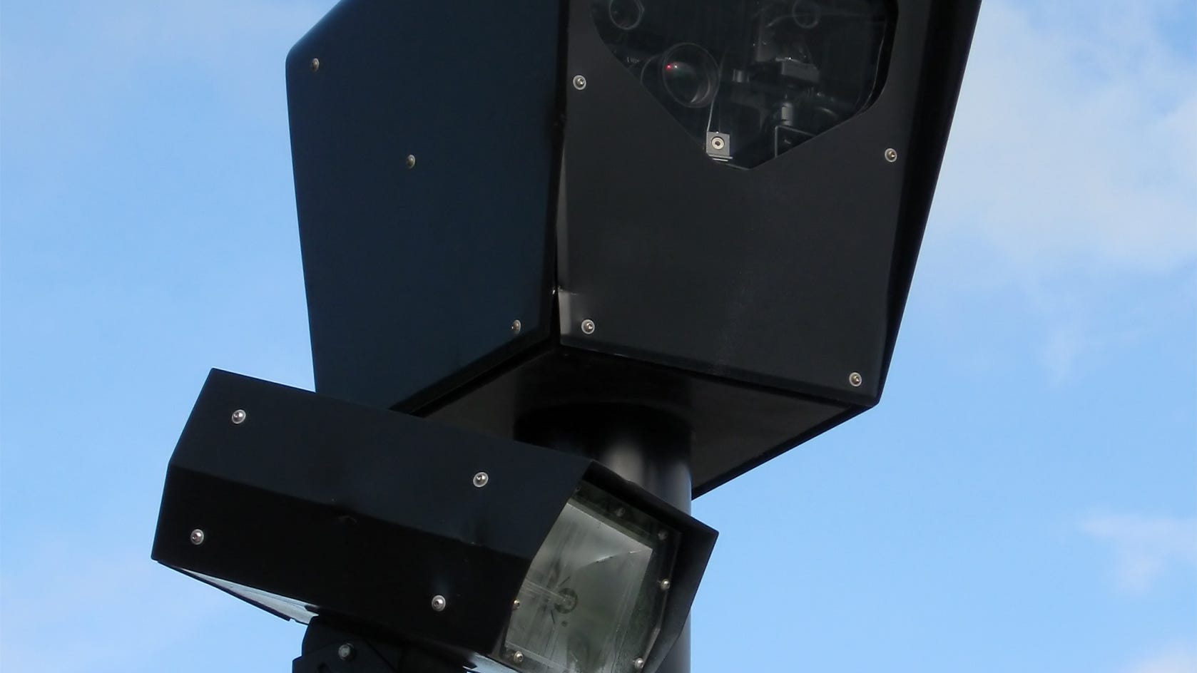 City of Chicago issues $100 speeding ticket to man after his car was carjacked