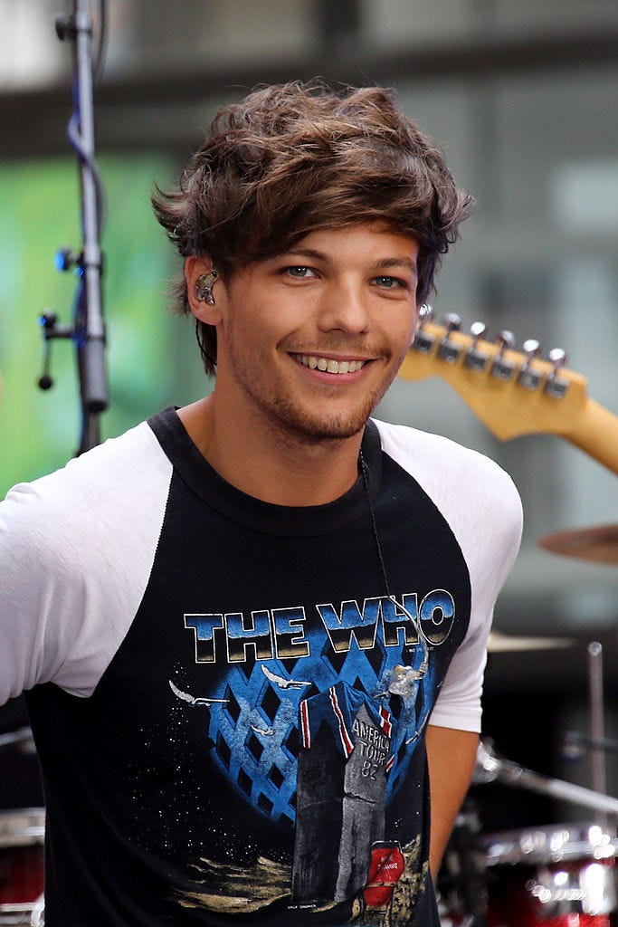  Louis Tomlinson performs