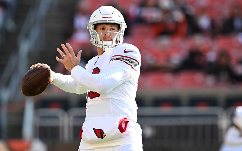eff Driskel #19 of the Arizona Cardinals warms up before the game against the Cleveland Browns at Cleveland Browns Stadium on November 05, 2023 in Cleveland, Ohio.
