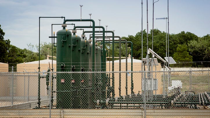 Over objections, Arlington city council approves three new natural gas wells