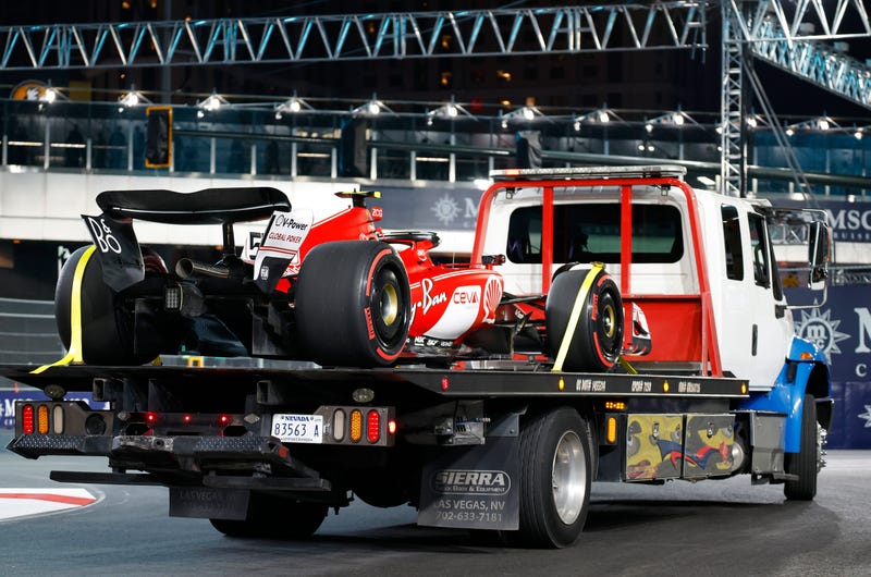 F1 opening practice session halted after issue with drain cover on the track.