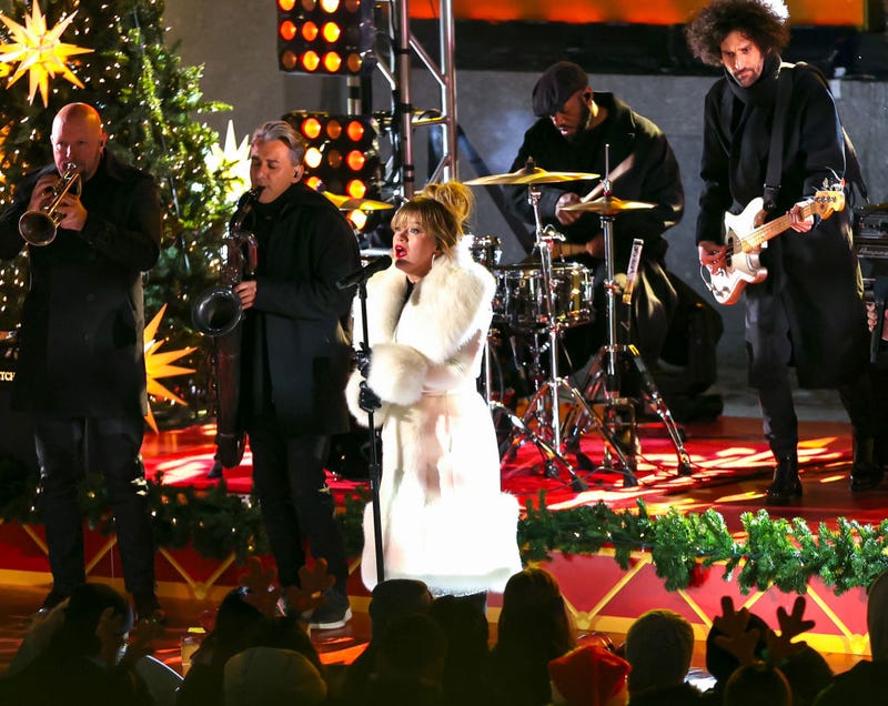 Kelly Clarkson performing at the Rockefeller Plaza pre-tape on Nov. 28.