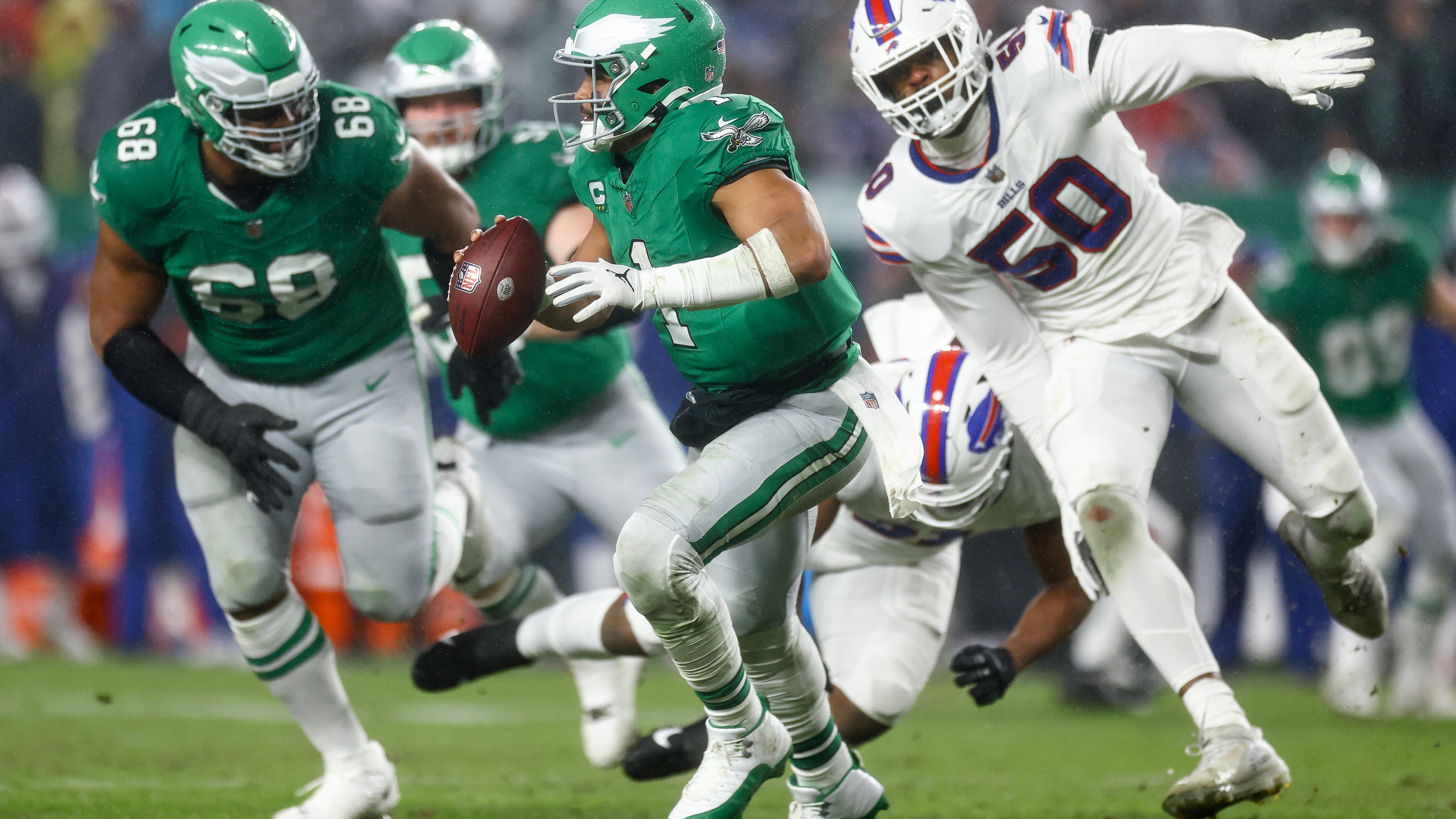 LISTEN: McDermott looking forward to challenge of containing Eagles' offensive weapons