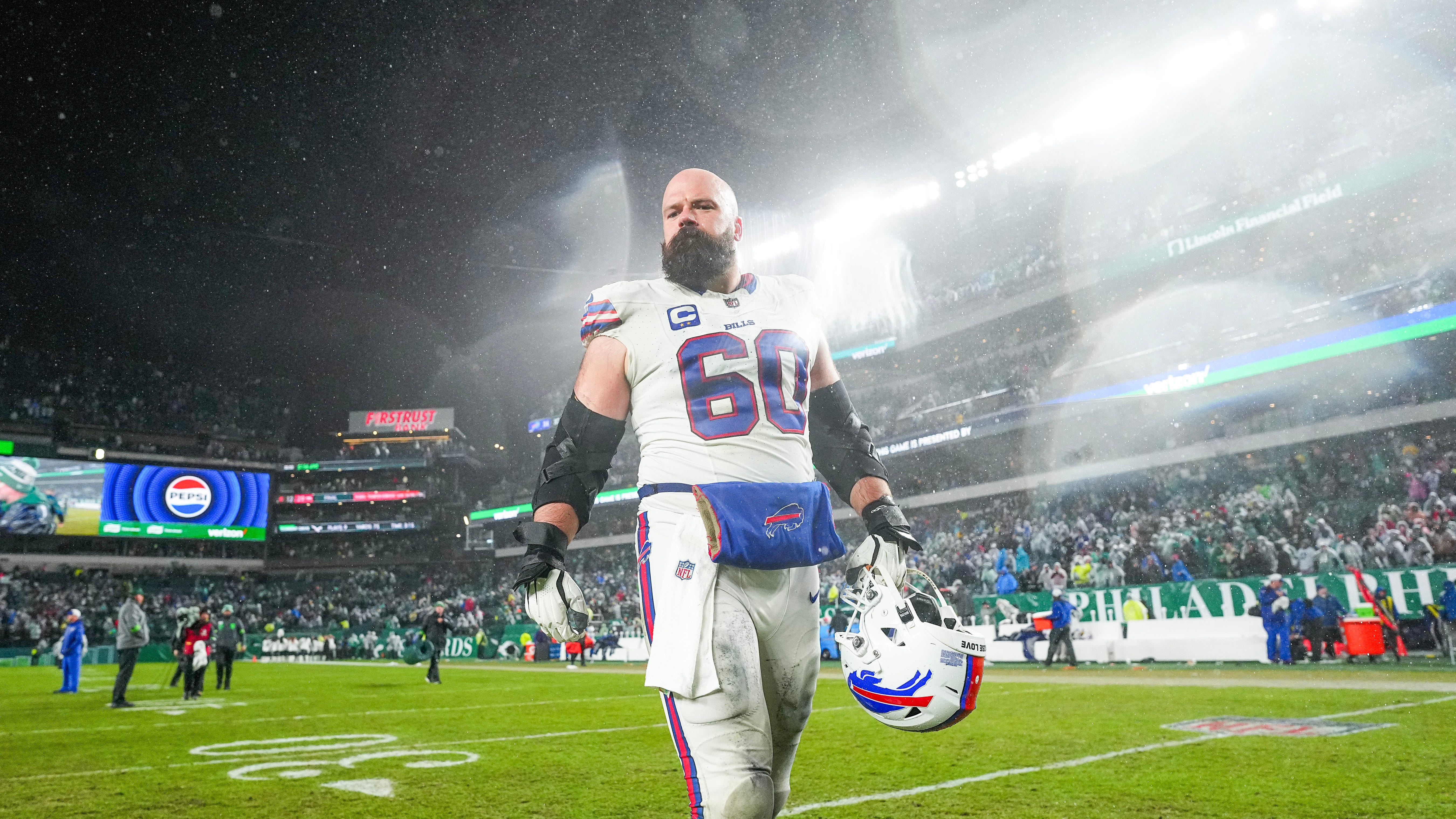 Bills release center Mitch Morse, wide receiver Deonte Harty