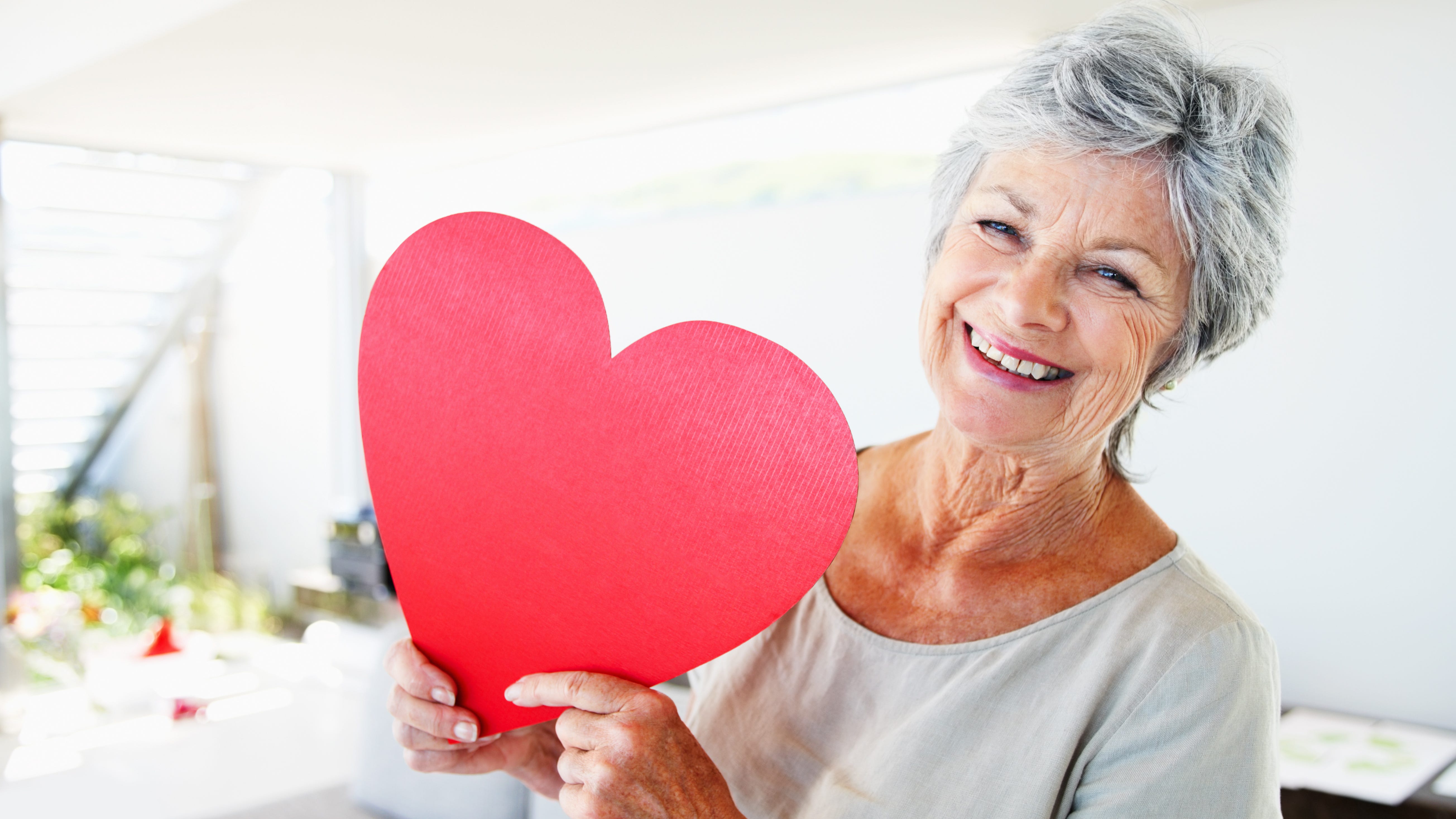 Arlington Heights Senior Center encourages people to send Valentine's Day cards to combat loneliness among residents
