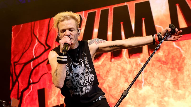 Deryck Whibley of Sum 41