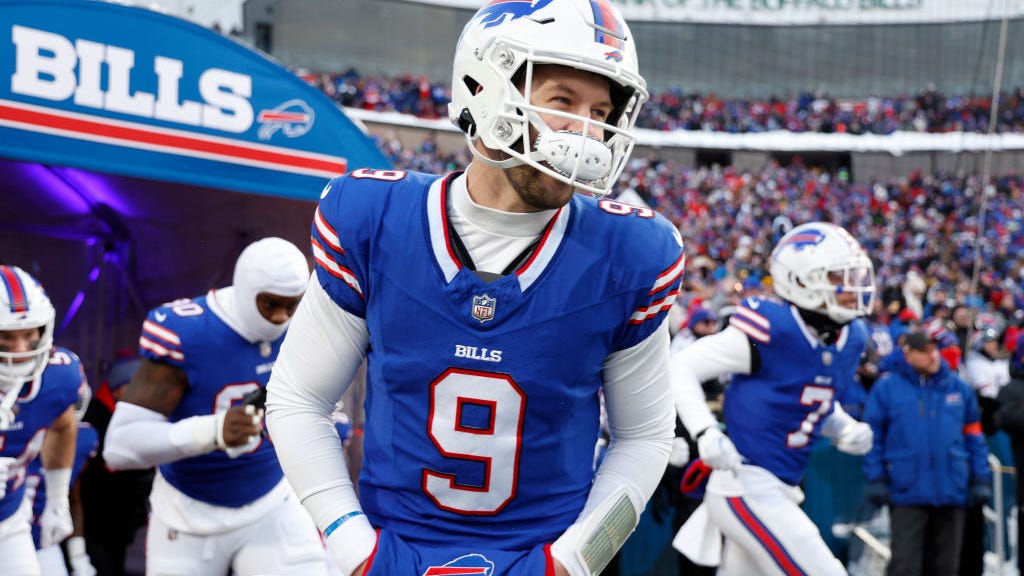 Reports: Bills bring back Kyle Allen, re-sign Mitch Wishnowsky