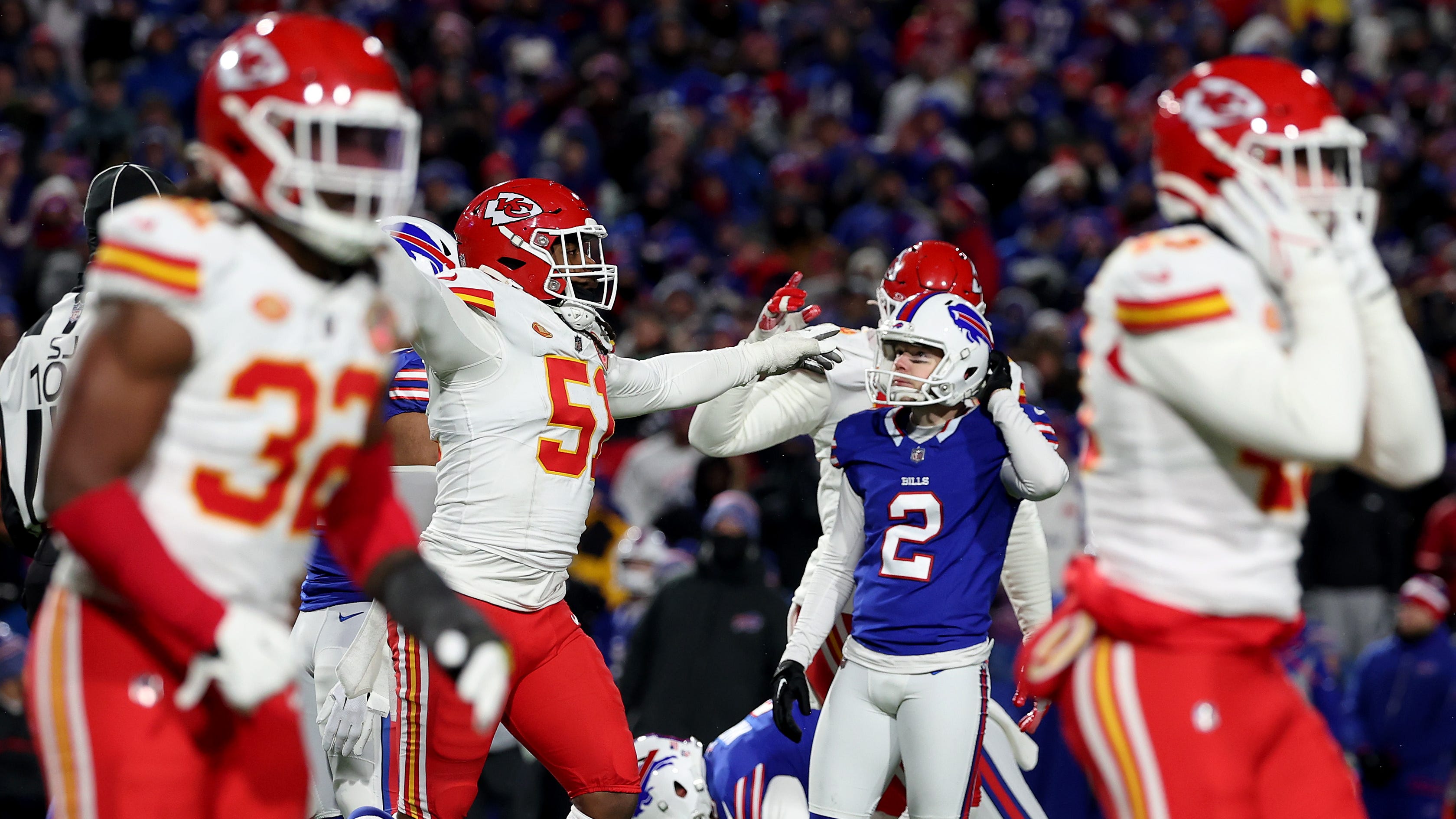 'Wide right' echoes through Highmark Stadium three decades later in Bills' Divisional Round loss to Chiefs