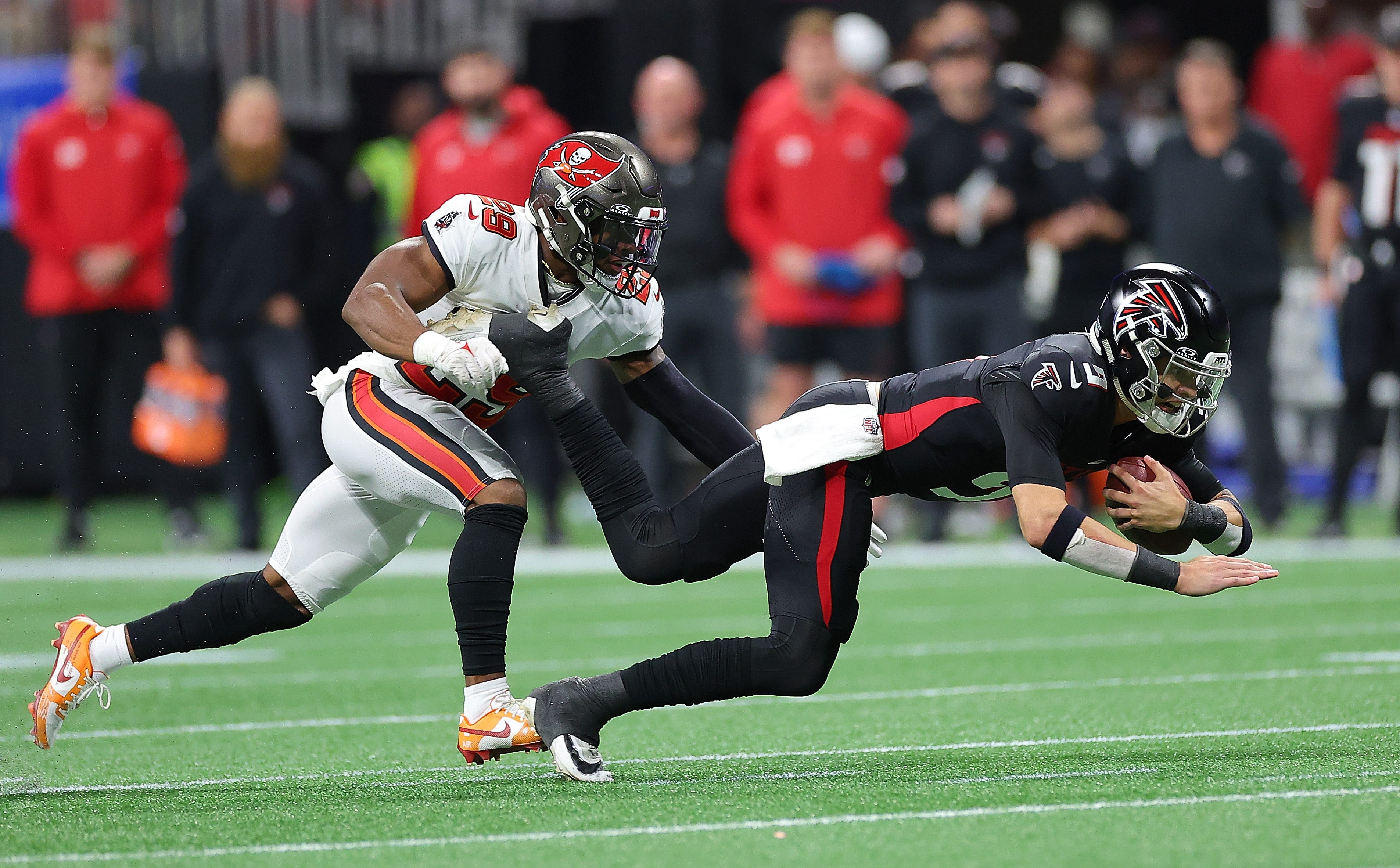 Lions signing flexible DB Christian Izien to fortify secondary
