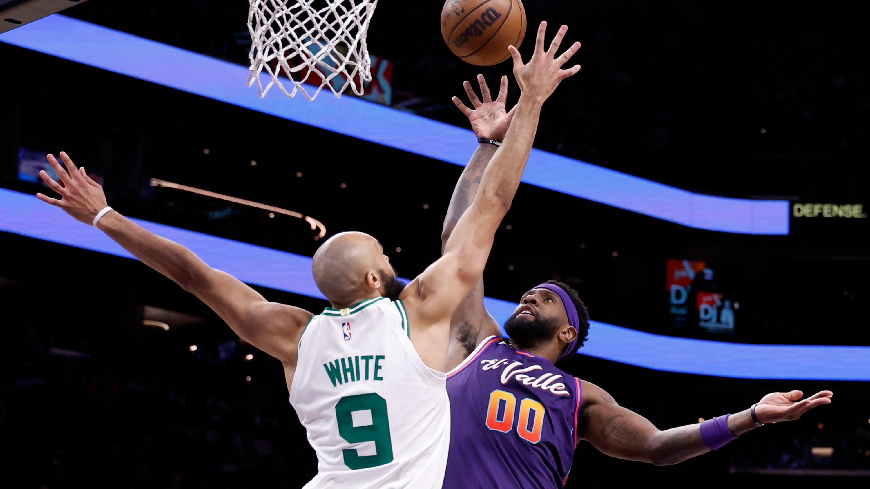 3 takeaways as Celtics snap losing skid with win over Suns