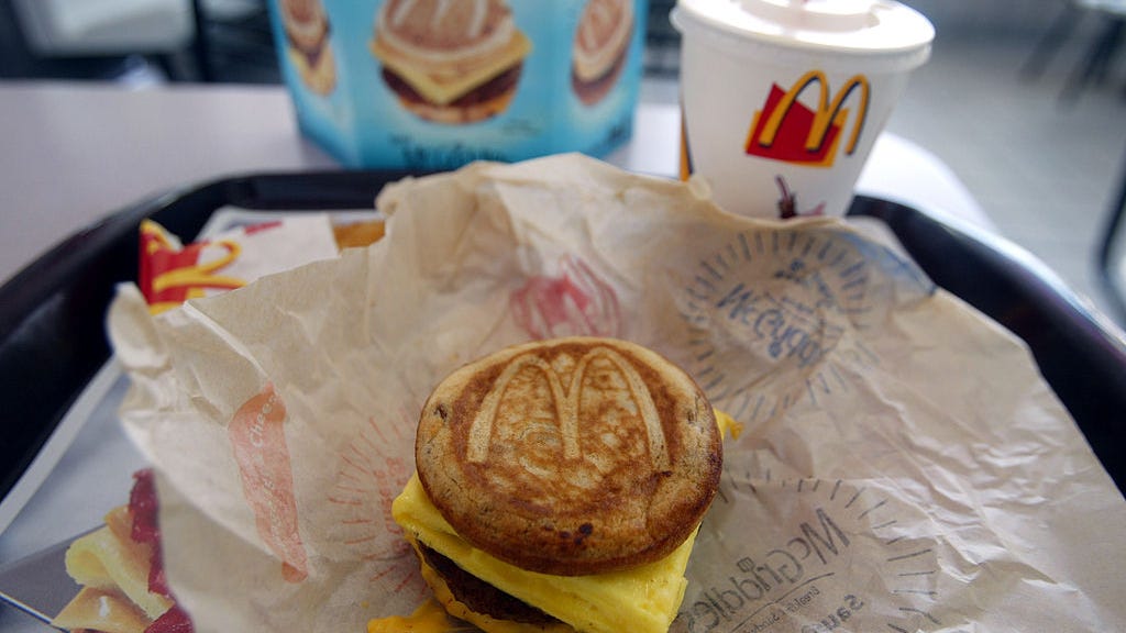 McDonald’s customer calls 911 after missing breakfast due to long drive-thru line