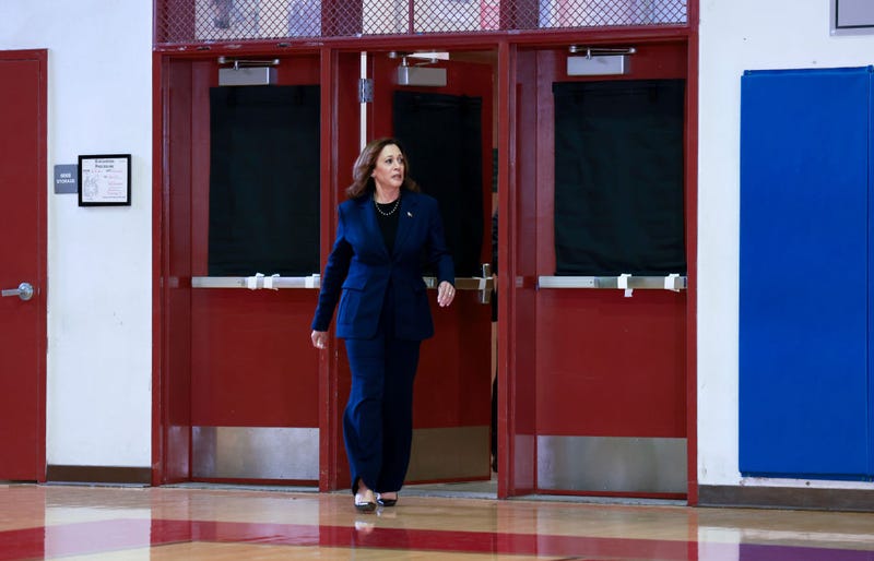 Vice President, Kamala Harris, St. Paul, Central High School, Softball, Washington D.C.