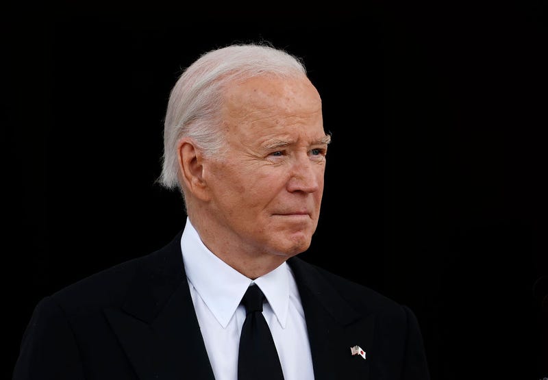 U.S. President Joe Biden waits to welcome Japanese Prime Minister Fumio Kishida and his wife Yuko Kishida to the White House for a state dinner on April 10, 2024 in Washington, DC. Biden welcomed Kishida for an official state visit where the two leaders announced new agreements on technology and strengthening military and economic partnerships against Chinese aggression in the Indo-Pacific region. (Photo by Kevin Dietsch/Getty Images)
