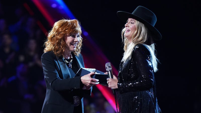Reba McEntire, Lainey Wilson