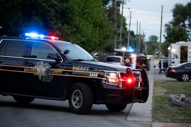 Oakland County Sheriff's Department SUV