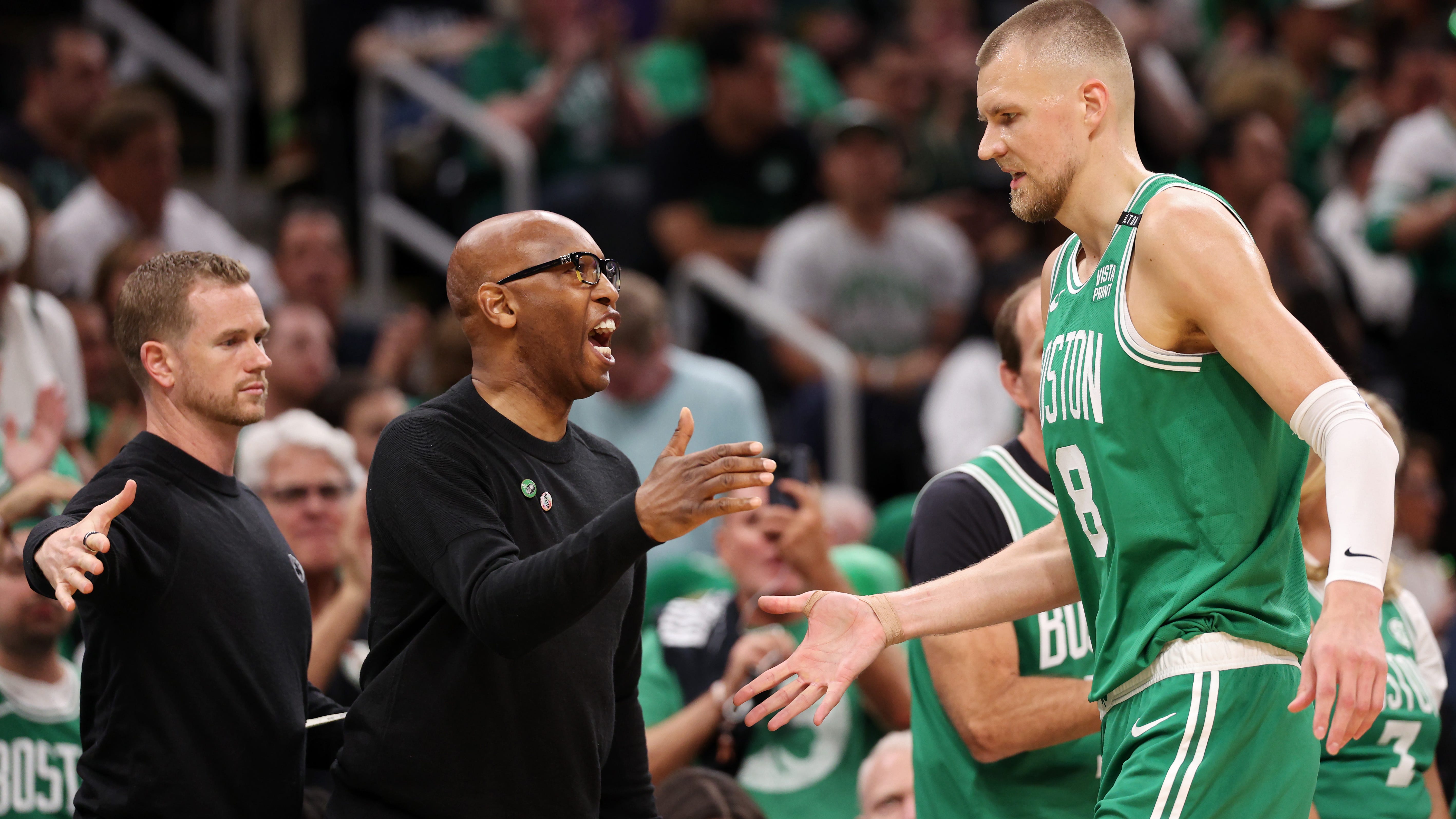 Report: Celtics to elevate Sam Cassell