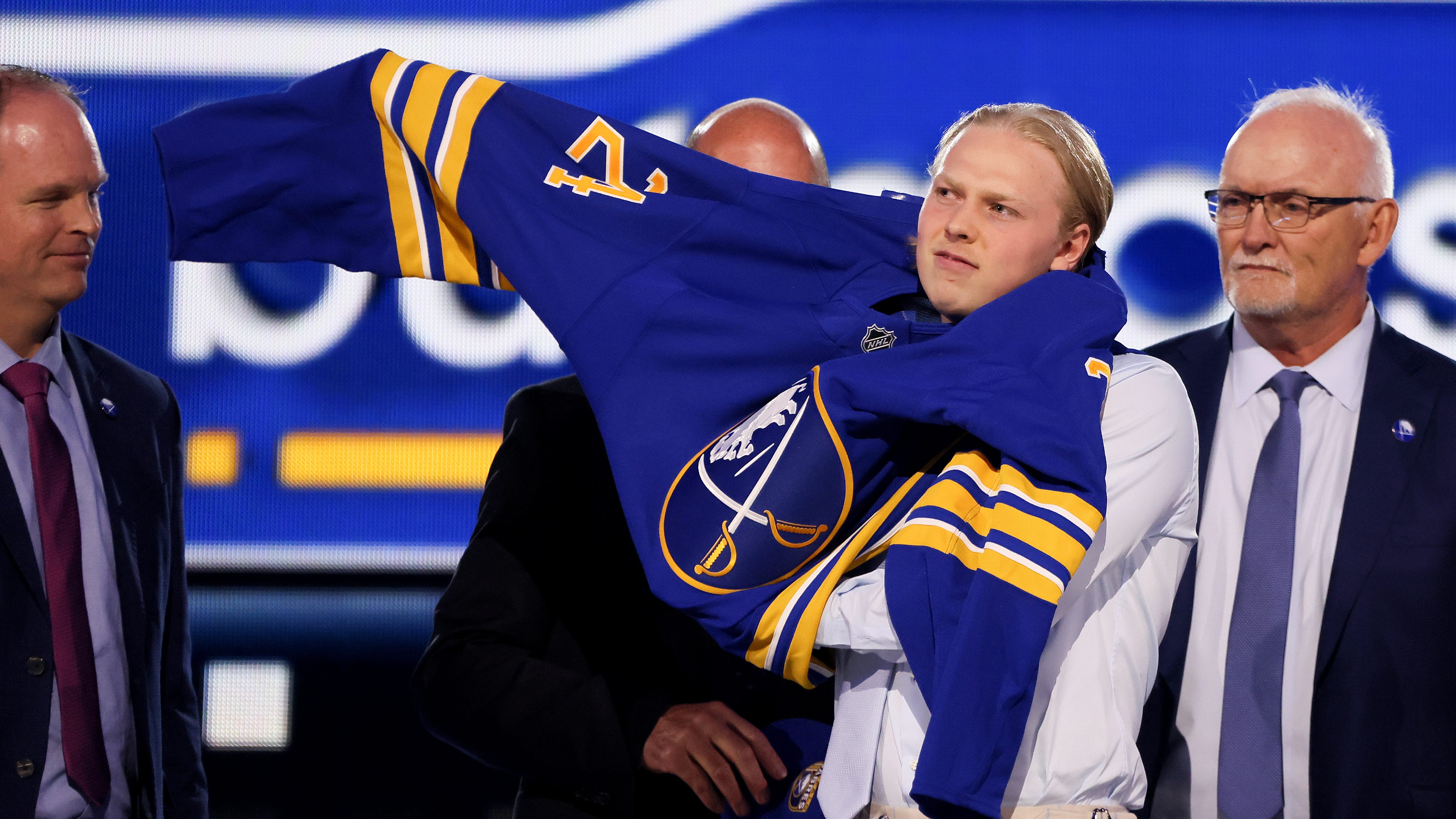 Sabres select Konsta Helenius with 14th overall pick in 2024 NHL Draft