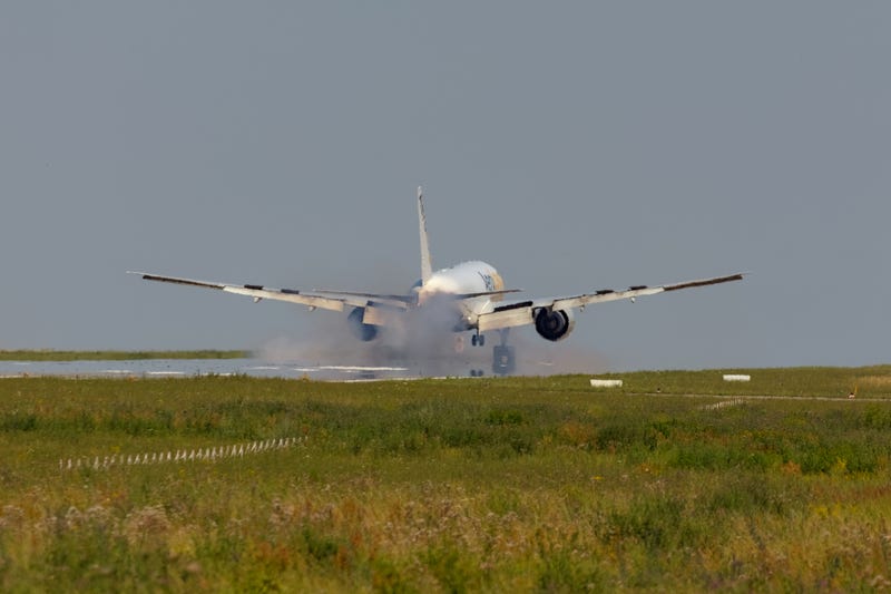 Landing aircraft