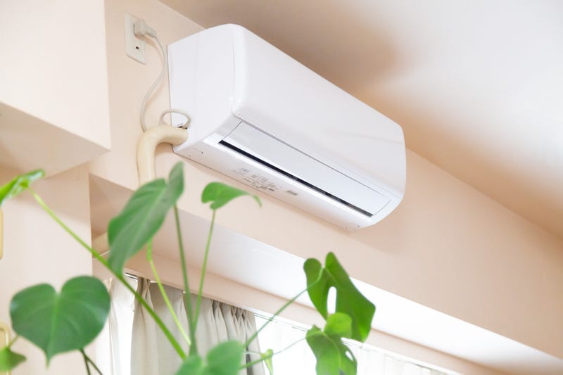 AC