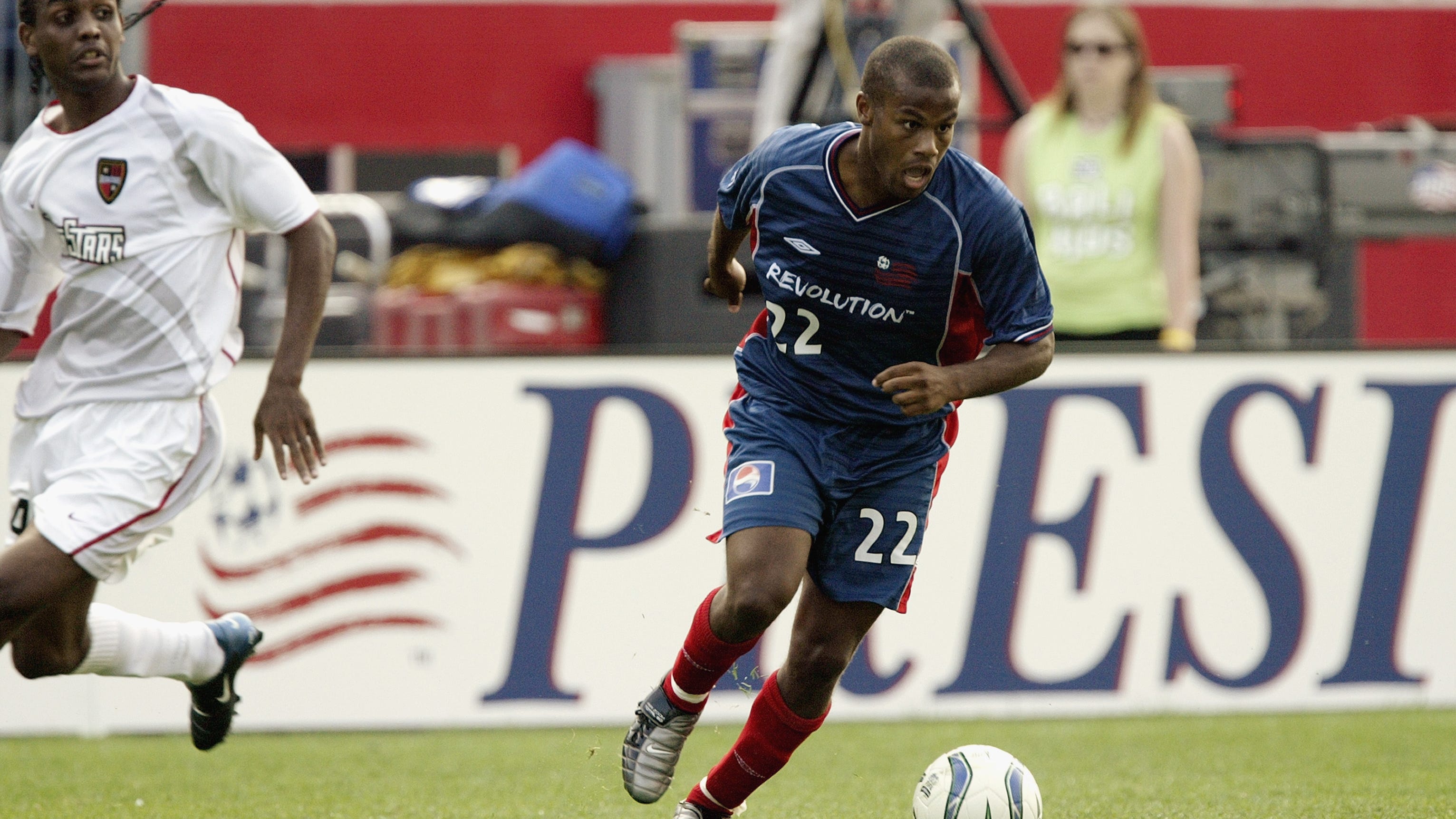 Retired MLS Player Turned Doctor Joins Coronavirus Fight in NYC ER