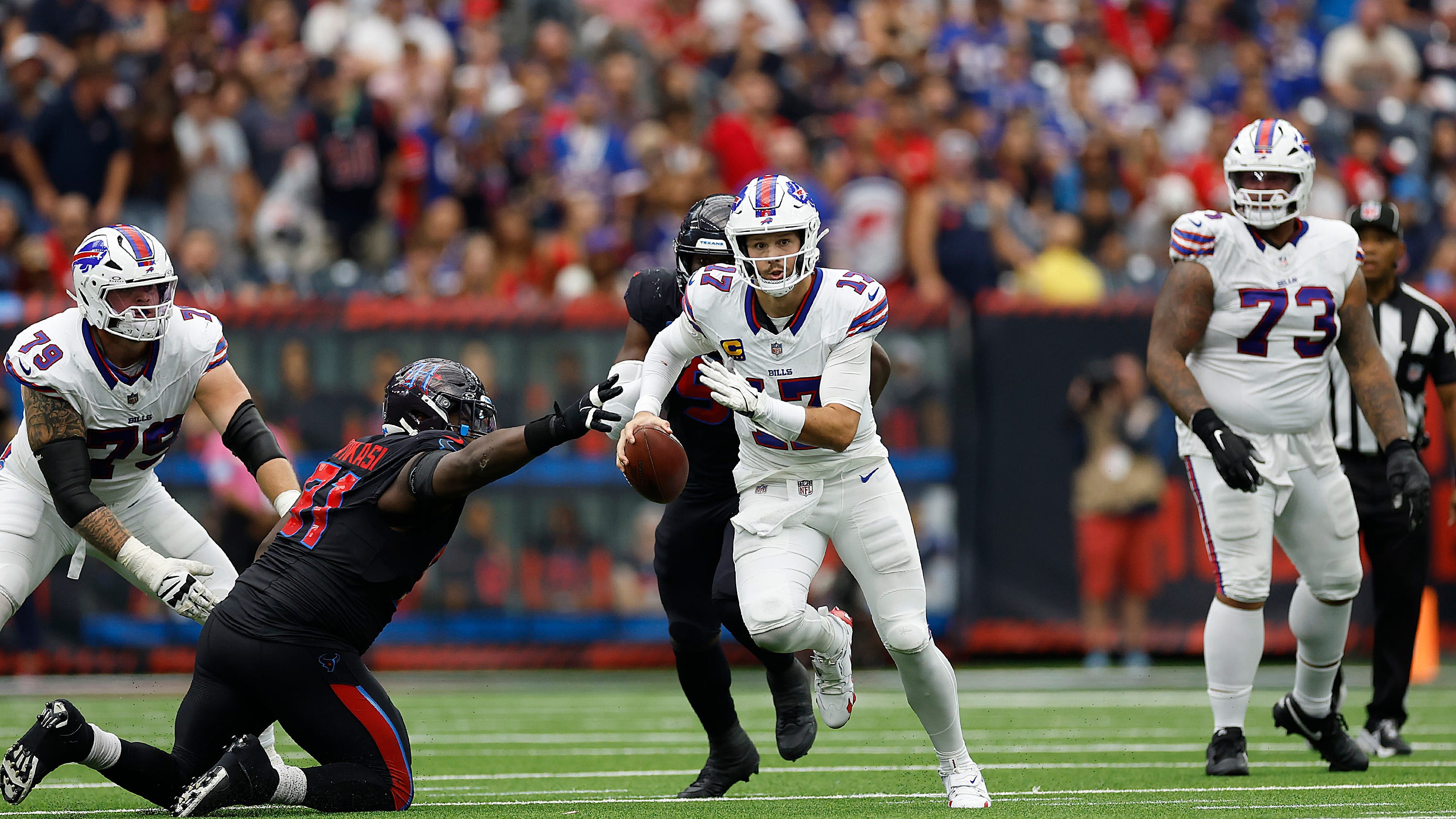 Capaccio: Arrow Up/Arrow Down: Bills at Texans