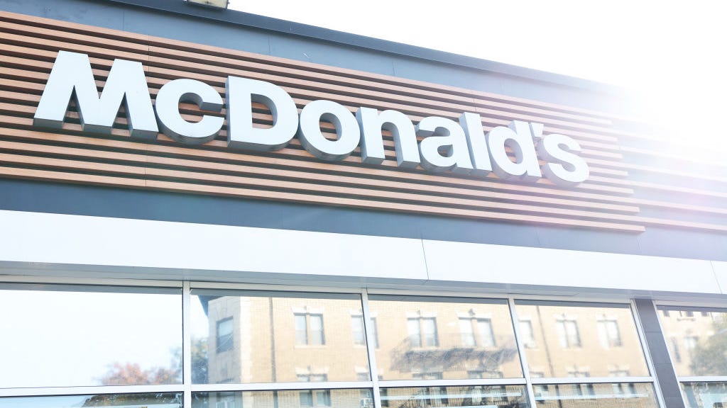 Altoona McDonald's where CEO shooting suspect was arrested hit with negative reviews