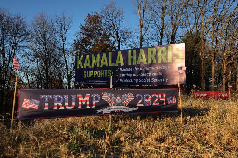 Trump/Harris signs
